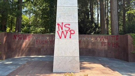 Moscou condamne les actes de vandalisme commis dans un cimetière soviétique de la Seconde Guerre mondiale aux Pays-Bas
