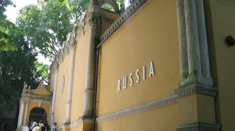 La réouverture du pavillon russe place la Biennale de Venise sous pression de Bruxelles