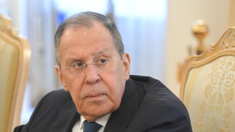 Lavrov : l’Europe et Kiev «tentent de détourner» Trump de ses propositions formulées en Alaska et acceptées par la Russie