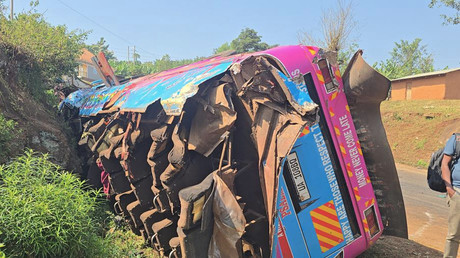 Ouganda : 20 écoliers tués dans un accident de bus, les sorties scolaires suspendues