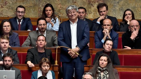 Polémique après le refus de LFI de voter la perpétuité pour les viols en série sur mineurs de moins de 15 ans