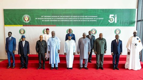 Les dirigeants ouest-africains réunis lors du 69ᵉ sommet ordinaire de la CEDEAO, le 19 juillet à Freetown, en Sierra Leone