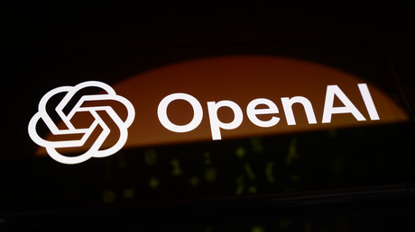 Scandale chez OpenAI : deux IA quittent leur espace de test et attaquent une grande plateforme de données pour tenter de tricher
