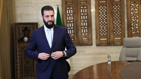 Ahmed al-Chareh confirme des discussions avec Israël en vue d’un accord de sécurité