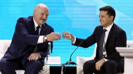Ukraine : le bureau de Zelensky demande au parquet d’envisager une procédure contre Loukachenko