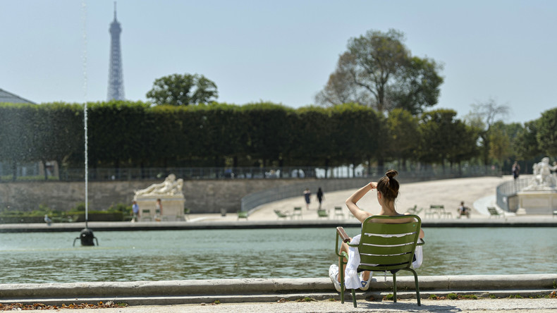 Paris : un touriste canadien de 65 ans meurt à la suite d’une chute aux Tuileries
