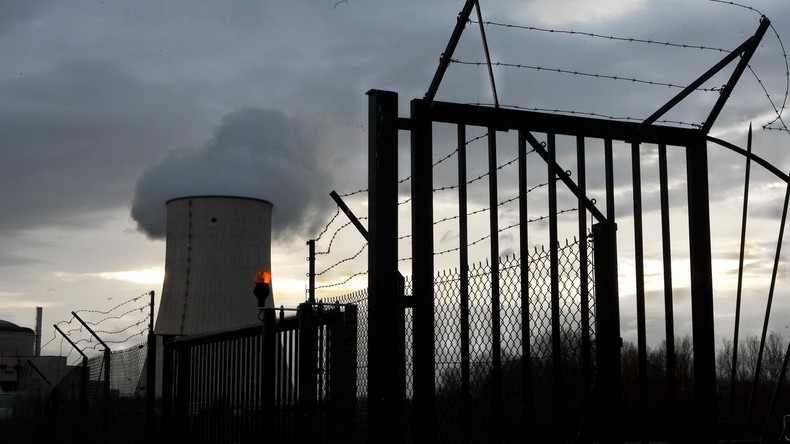 Canicules en France : à peine redémarré, le réacteur d’une centrale nucléaire sur la Garonne de nouveau arrêté
