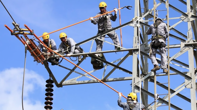Mali : 19,7 milliards de FCFA supplémentaires pour moderniser le réseau électrique de Bamako