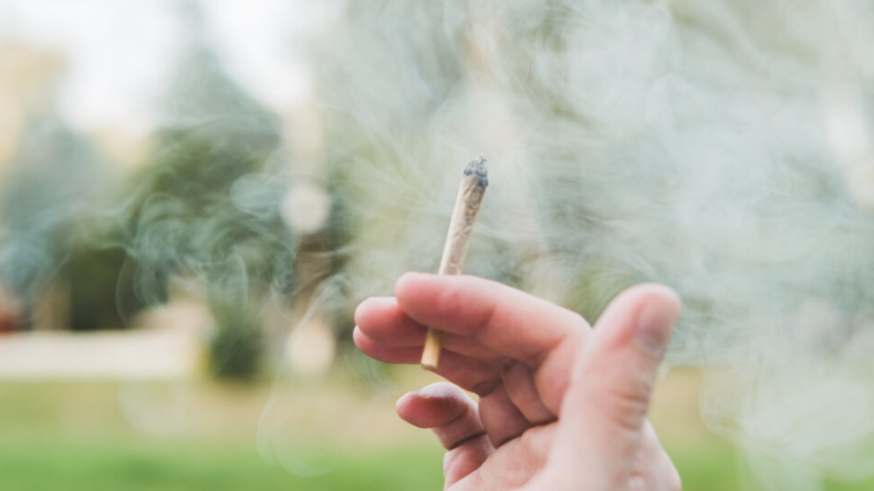 États-Unis : 17% des adultes américains déclarent fumer du cannabis selon Gallup