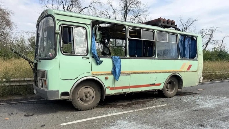 Au moins neuf morts et six blessés à la suite d'une attaque de Kiev contre un autocar de ligne dans la République populaire de Lougansk