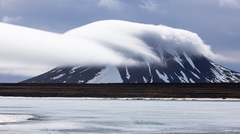 «L'OTAN veut transformer l'Arctique en un nouveau front de confrontation», dénonce Sergueï Lavrov