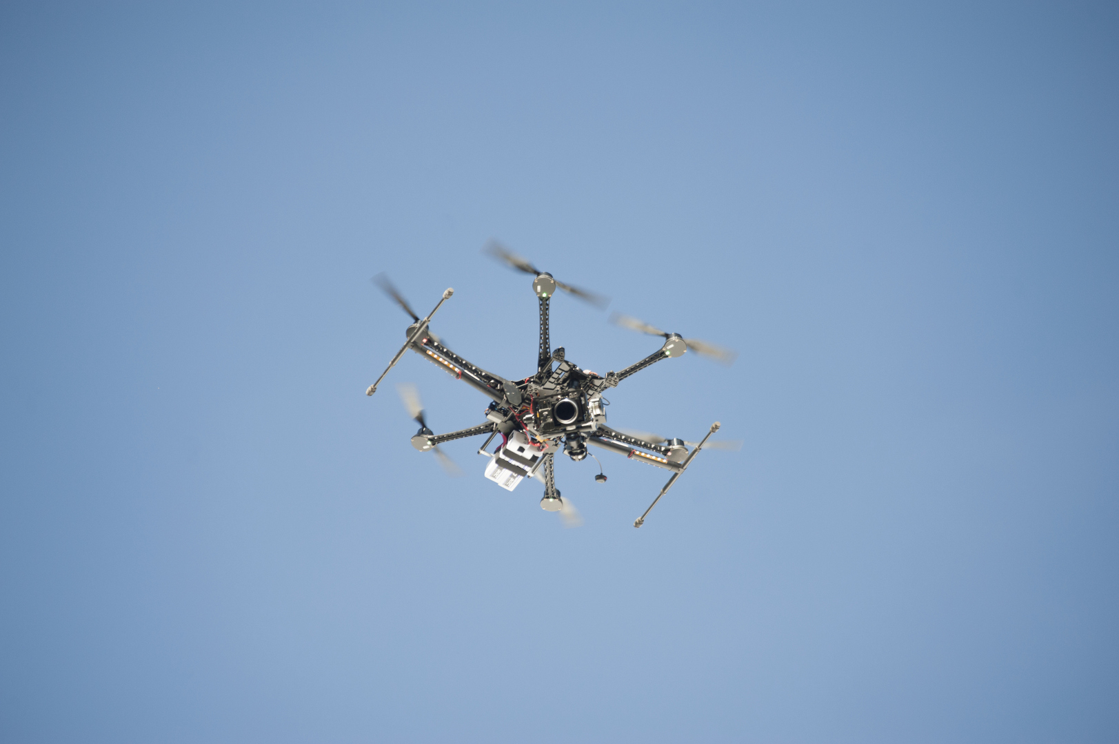 Russie : six personnes tuées dans une attaque de drones ukrainiens