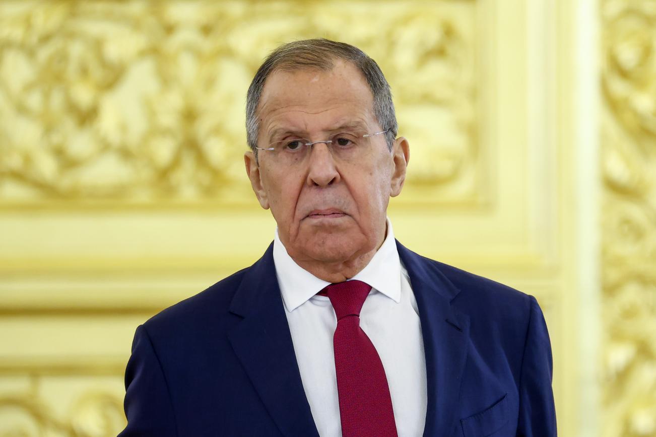 «Les pays de l'OTAN et de l'UE tentent de se dédouaner à l'avance de leur soutien militaire à l'Ukraine», affirme Sergueï Lavrov