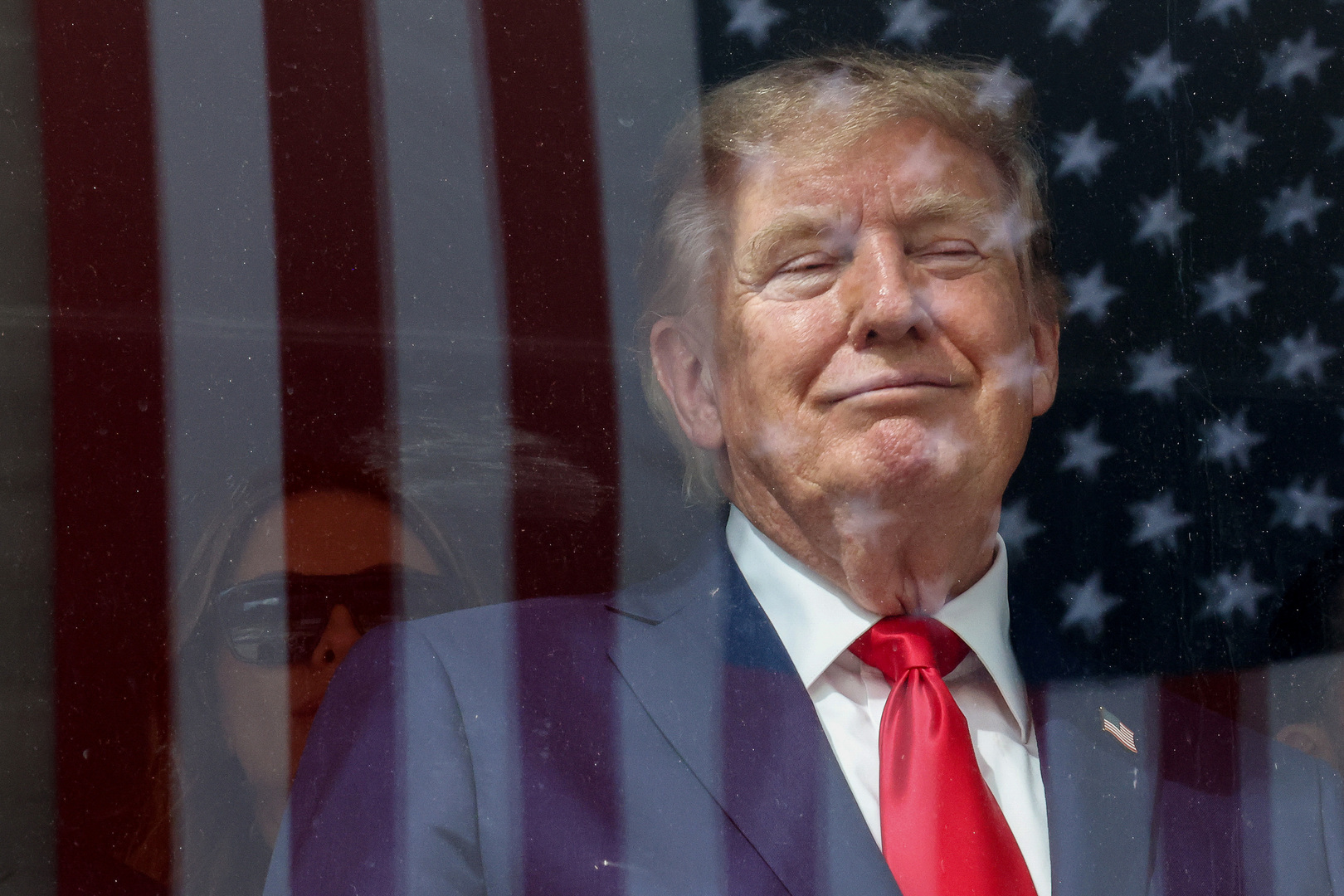 «Le Canada ne sera plus traité comme un État!» : Trump annonce des droits de douane de 50% sur les véhicules produits au Canada