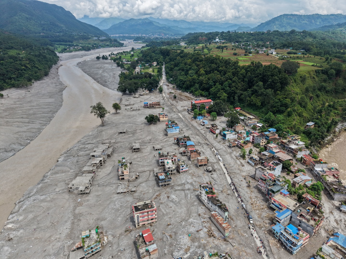 Népal : après les inondations qui ont fait plus de 600 morts, la reconstruction pourrait coûter jusqu’à 5 milliards de dollars
