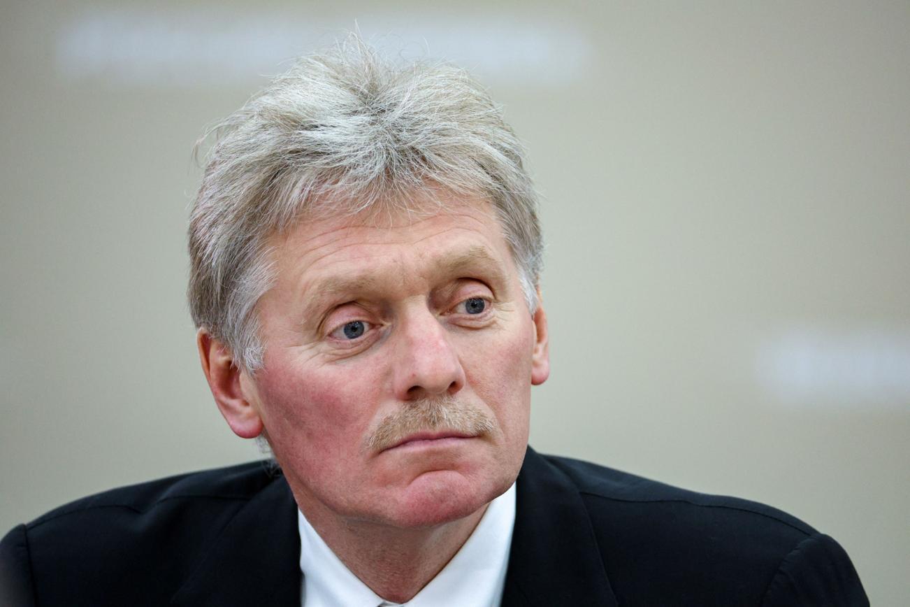 Peskov : «L’Europe désigne la Russie comme un ennemi extérieur pour faire accepter à sa population la hausse de ses dépenses de défense»