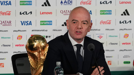 Crise à la FIFA : le président de la CAF veut que l’avenir de Gianni Infantino soit décidé par le vote des 211 fédérations membres