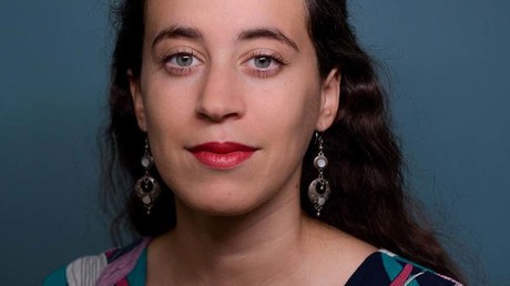 Nejma Brahim journaliste au pôle International de Mediapart