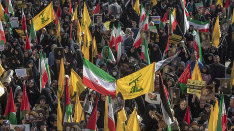 Washington lie officiellement le Hezbollah à l'Iran