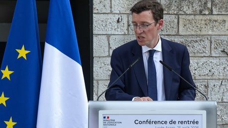 «L’école ne sera pas le lieu de la campagne» : Édouard Geffray essaye de reprendre la main avant 2027