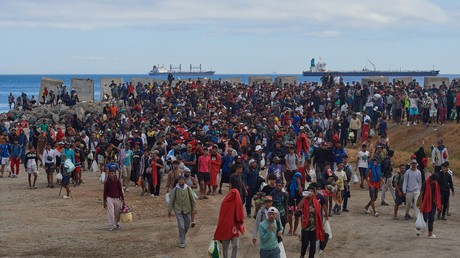 Espagne : Madrid demande l’aide de Frontex pour gérer les migrants à Ceuta