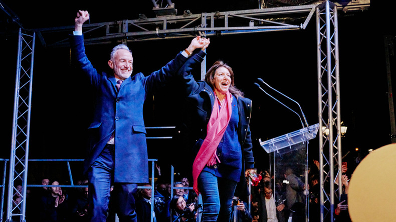 Périscolaire à Paris : plainte de familles contre Emmanuel Grégoire et Anne Hidalgo