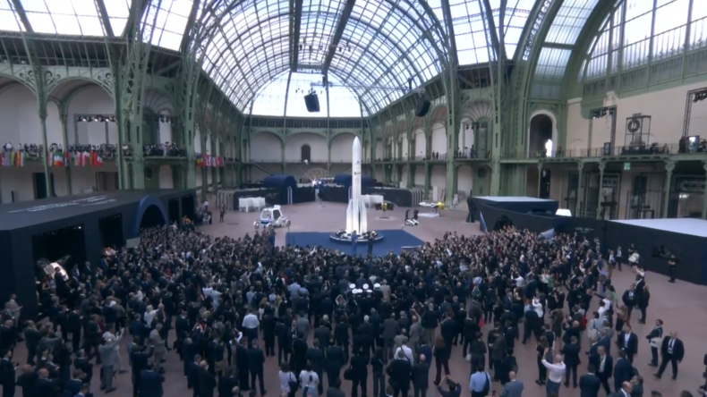 Sommet «international» sur l’espace à Paris : un échec annoncé ?