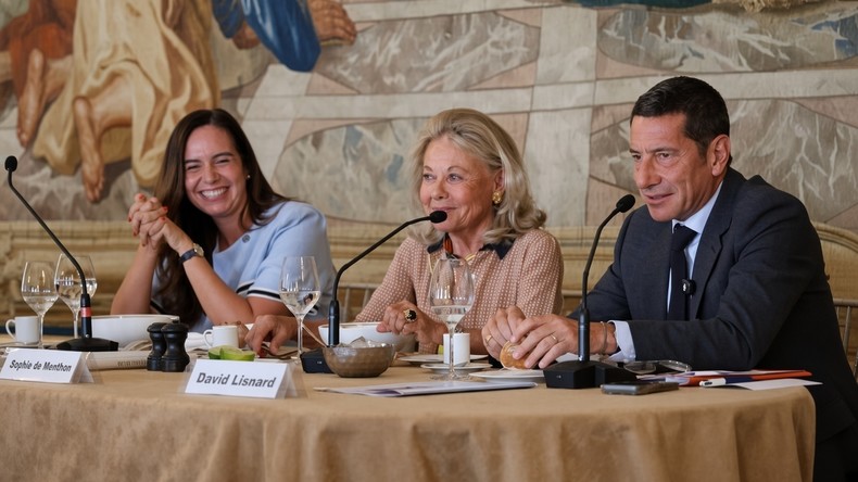 France : LR tend la main à David Lisnard mais ferme la porte à Sarah Knafo