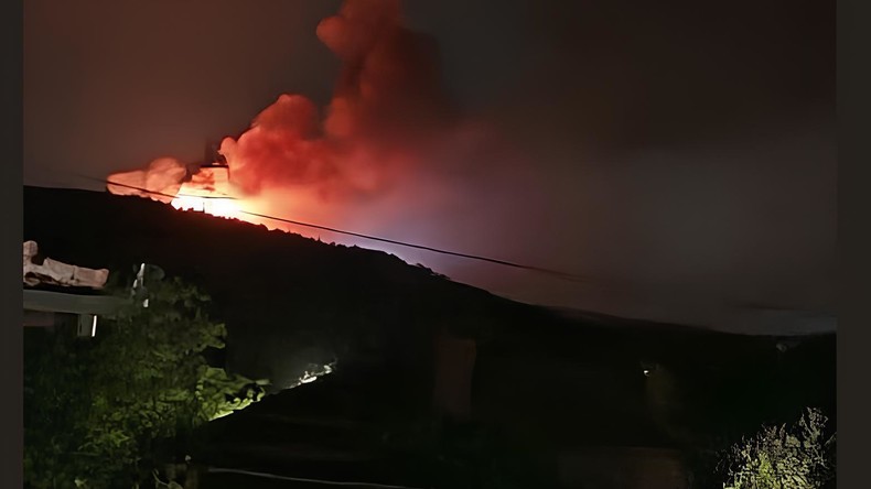 Bulgarie : un incendie accompagné d'explosions a ravagé les entrepôts de munitions de l'usine EMCO