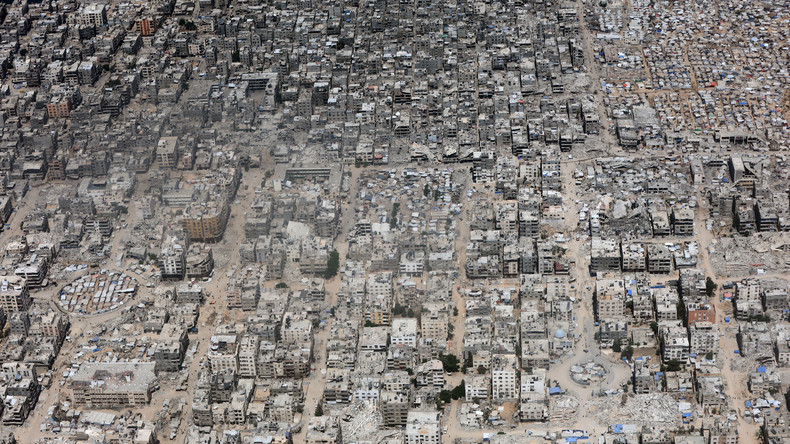 Gaza : sous les décombres, des milliers de corps et des preuves menacées