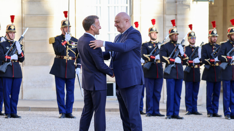 Macron reçoit Joseph Aoun à l’Élysée
