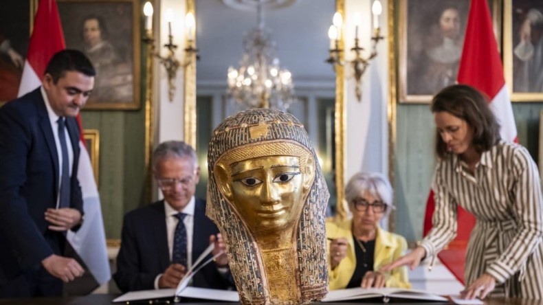 L’Égypte récupère en Suisse un masque funéraire vieux de 2000 ans