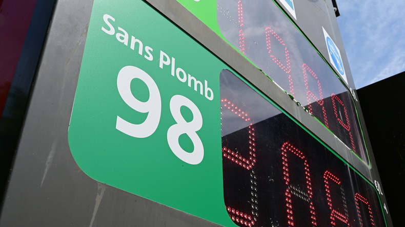 Flambée des prix à la pompe : un règlement européen pourrait venir alourdir la facture
