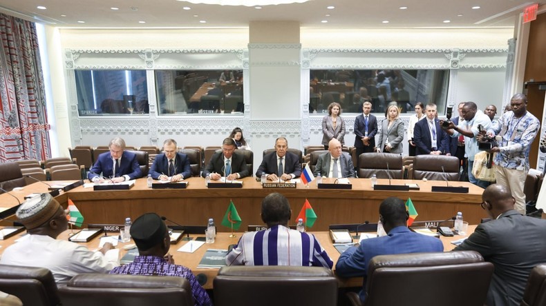 Russie–AES : Lavrov salue un dialogue qui «se développe rapidement»