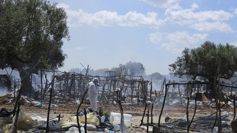 Tunisie : le durcissement migratoire fait reculer les départs, mais pousse les réseaux de passeurs dans la clandestinité