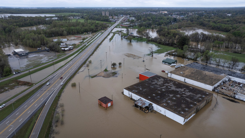 Une puissante tempête frappe le nord-est des États-Unis (VIDÉO)