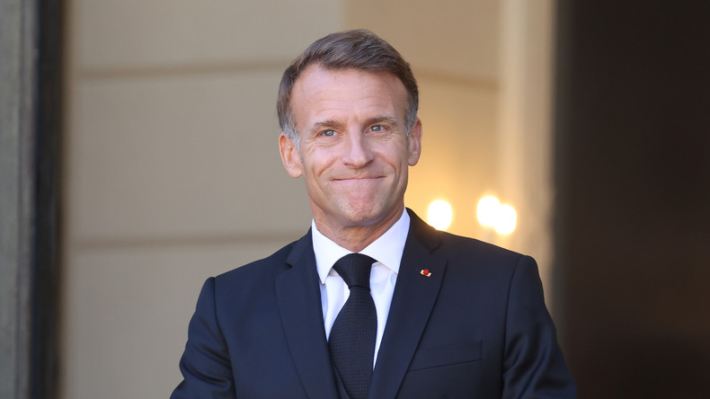 Macron au plus bas de sa popularité