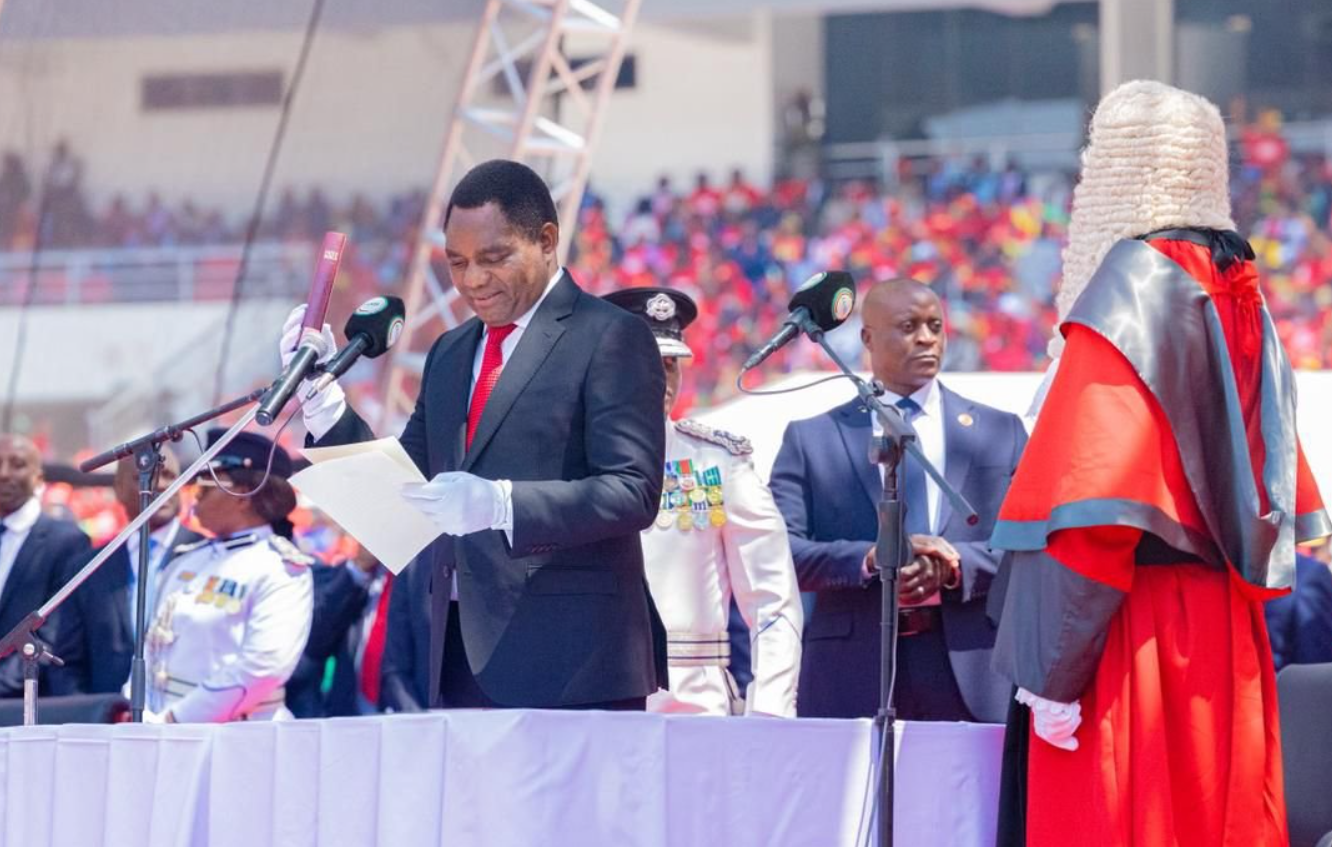 Zambie : Hichilema prête serment pour un second mandat