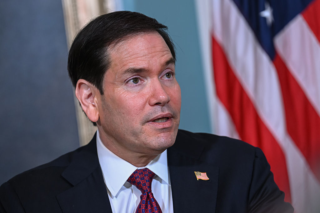 Directeur de la CIA à Moscou : un élément du rétablissement de la communication entre les services secrets russes et américains, selon Rubio