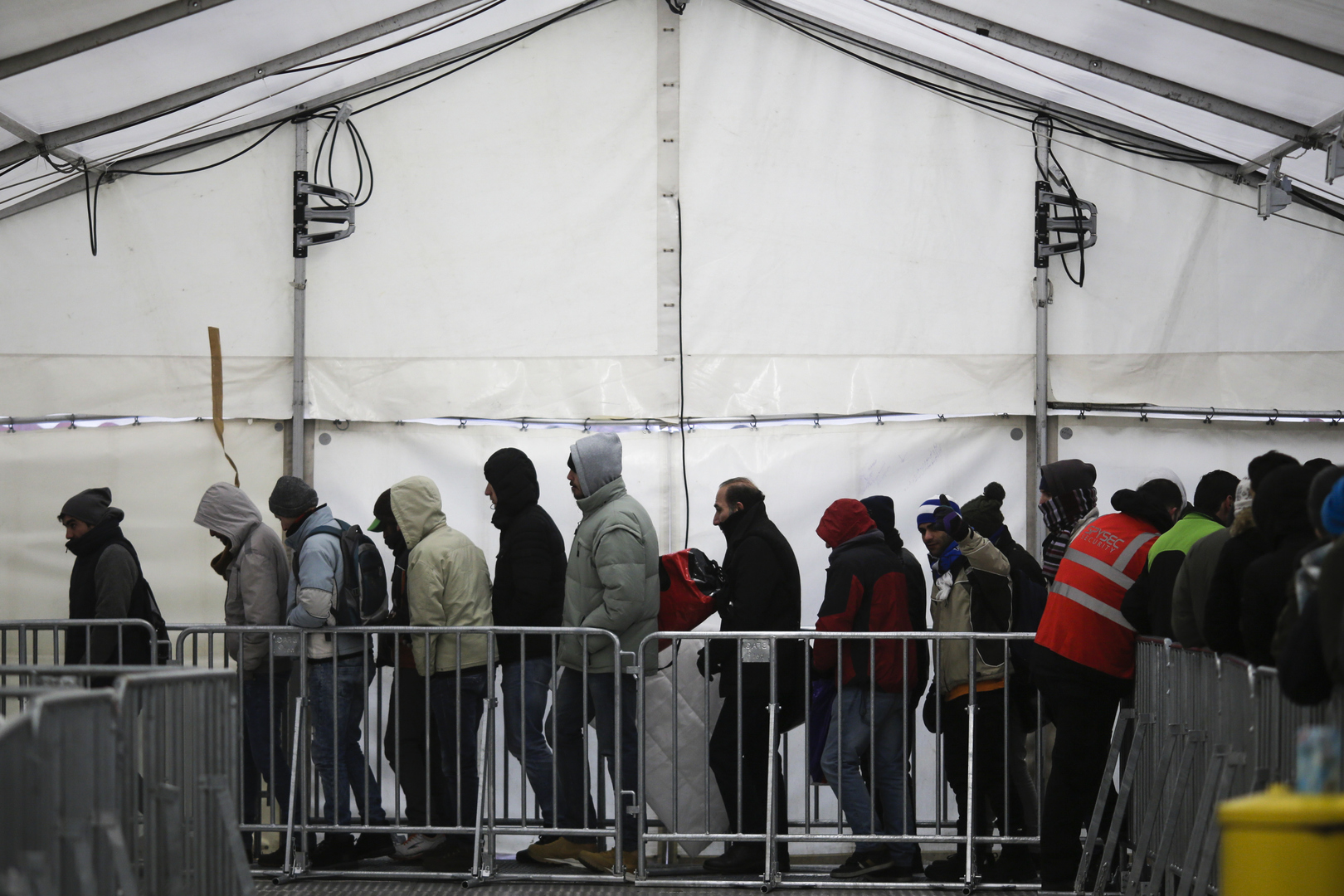 Cinq pays européens s’accordent sur la création de «hubs de retour» hors UE