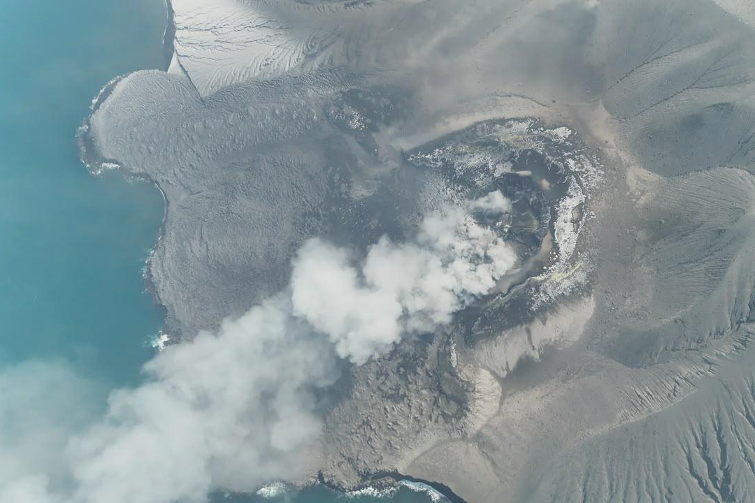 Indonésie : six aéroports fermés après l’éruption du Krakatoa