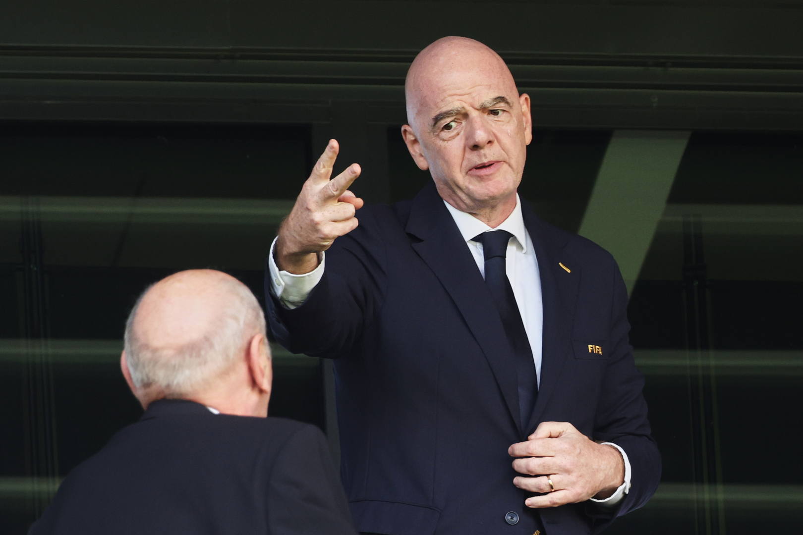 FIFA : Infantino confirme sa candidature à sa réélection malgré la crise