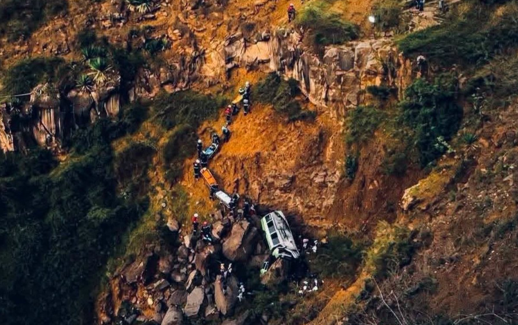 Cap-Vert : au moins 25 morts, dont de nombreux élèves, dans la chute d’un bus dans un ravin sur l’île de Fogo