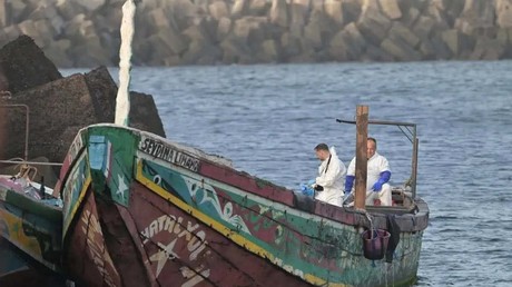 Espagne : après près d’un mois à la dérive, 44 migrants secourus, plus de 80 morts redoutés
