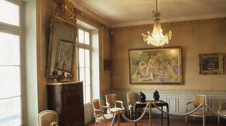 Cambriolage au musée Renoir de Cagnes-sur-Mer : quatre tableaux dérobés, dont un abandonné dans la fuite