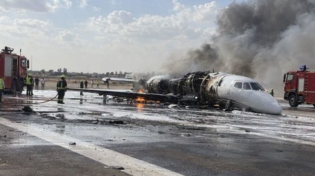 Libye : un avion privé prend feu après une sortie de piste à Misrata