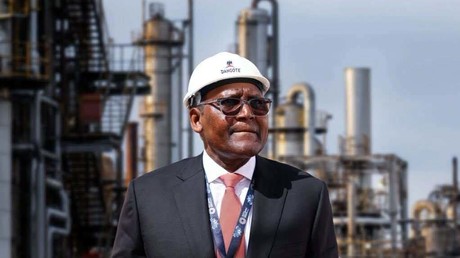 Nigeria : Dangote lance l’introduction en Bourse de sa raffinerie, la plus importante vente d’actions d’Afrique
