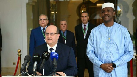 Mali : Sifi Ghrieb annonce une prochaine visite d’Assimi Goïta à Alger