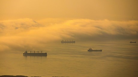 Les prix du pétrole du Moyen-Orient dépassent 130 dollars le baril, une première depuis mars sur fond de conflit régional