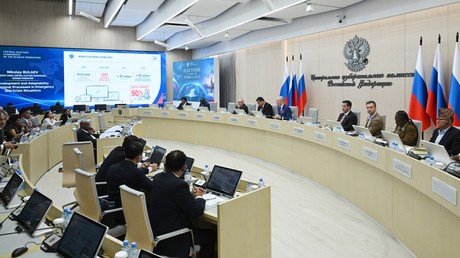 Élections à la Douma : Moscou ignore l'opinion de l'Occident qui rejette ses maux et ses malheurs sur la Russie